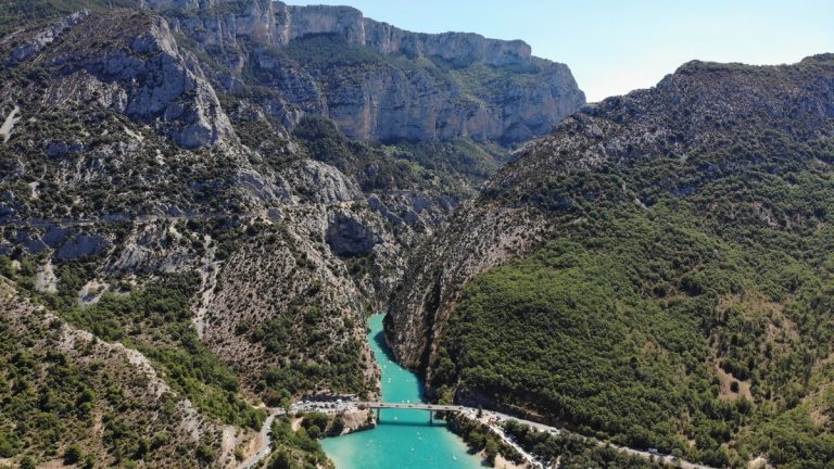 Randonnée aquatique dans le Verdon : parcours, sécurité et conseils famille